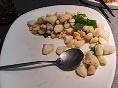 -吴越荣记苏州菜·松鼠桂鱼100%活鱼现做(斜塘老街店)