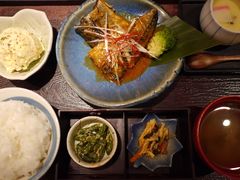 秘制酱烧青花鱼定食-味太助·银饭食堂(中华城店)