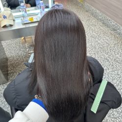 -川和潮人