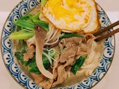 -悦芽照护月嫂+育儿嫂(杭州店)