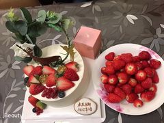 -半勺舒舒生日蛋糕店