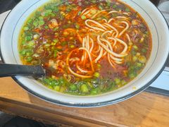 -杨记清芳牛肉拉面(宝龙广场店)