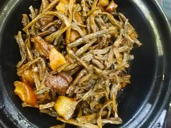 -临街徽菜馆·正宗黄山味