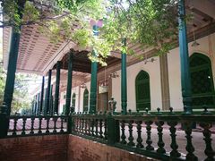 -艾提尕尔清真寺