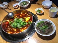 -大众跷脚牛肉馆·非遗传承单位(峨眉山店)