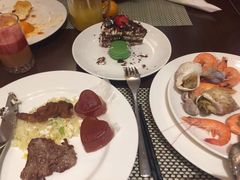 -南湖名都·景湖轩全日制餐厅·海鲜自助·东南亚风味·临湖而食