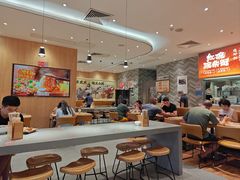 -遇见小面(站西路店)