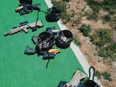 -亲兄弟真人CS团建拓展基地