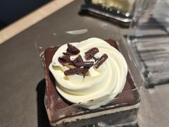 -红宝石·鲜奶小方·海派西点房(联洋店)