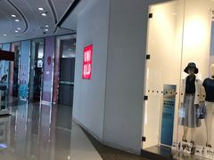 -优衣库(广州番禺万达广场店)