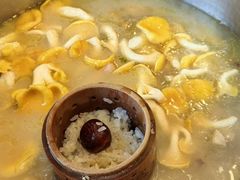 -朴小妹人参鸡汤火锅(长白山万达店)
