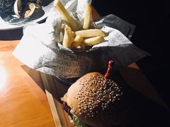 -HIB HUB公社(解放西路店)