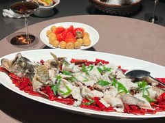 -左庭右院鲜牛肉火锅黑金店(陆家嘴中心店)