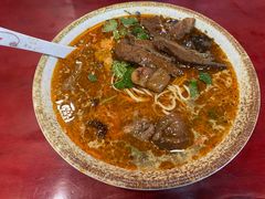 -金杨拉面王小吃面馆·牛三宝面·红烧牛肉粉