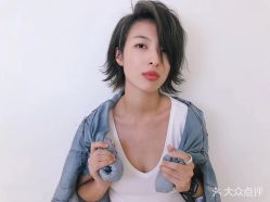 -Miracle集简美发沙龙