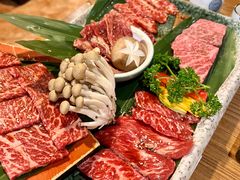 -炼火烤肉店