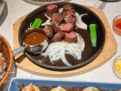 -俄士厨房(环球港店)