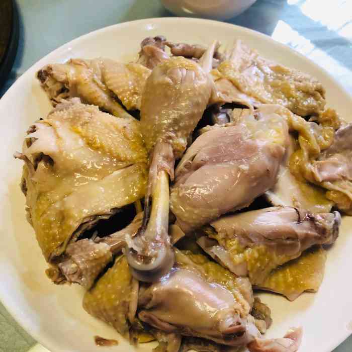 芮记手抓鸡(溧水店)-"作为一个溧水人,强烈谴责把这家评价为溧水.