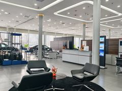 -奔驰利星行(北京花乡店)