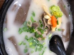 -鸭小妹鸭血粉丝(老门东店)