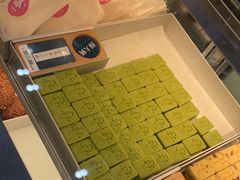 -酥大興·新国潮糕点配茶饮(龙岗万达黑金店)