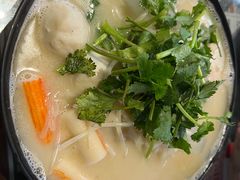 -肥汁米蘭香港米线(宁波路总店)