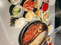 -周小明火锅(黑金冠社区店)