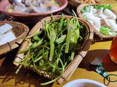 -阿婆情腊排骨火锅(饮玉巷店)