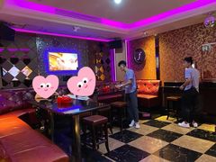 -方糖KTV-PLUS(世茂广场店)