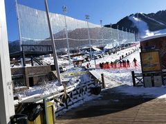 -丝绸之路山地度假区滑雪场