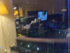 -西安绿地假日酒店