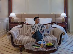-深圳富苑皇冠假日套房酒店