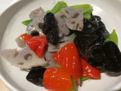 荷塘小炒-宏状元现熬粥·京味菜(三里河店)