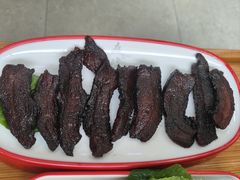 -毛辣果·贵州红酸汤牛肉火锅(西单店)