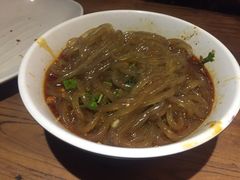 万记特色酸辣粉-万记麻辣烫国展总店