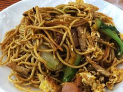 炒粉面-十里铺铁板鱿鱼