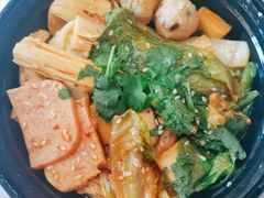 -空投来辣·麻辣香锅·冒菜(华新美食荟店)