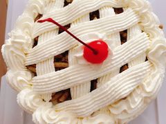 -红宝石·鲜奶小方·海派西点房(丰庄店)