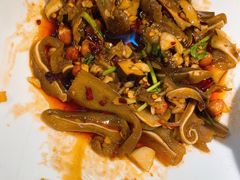 -费大厨辣椒炒肉(黄兴中心广场店)