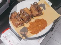 -川流不息·地道川菜·小龙虾(松东路店)