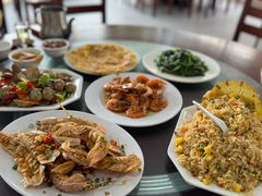 -岛中岛·海鲜大排档·万宁老字号(东澳店)