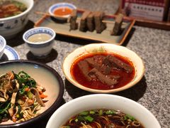 老牌阳春面-南京大牌档(济南万象城店)