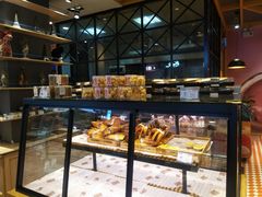 面包甜点陈列柜-迪莉娅(欧亚卖场店)