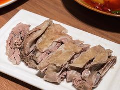 手抓羊肉半斤-贯贯吉·清真餐厅(浙江中路店)