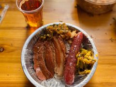 -梁阿婆廿年老牌扣肉糯米饭