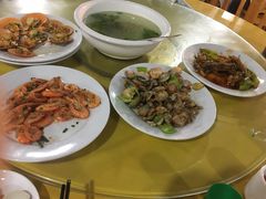 -老船长海鲜大排档(银滩店)