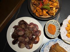 -阿里家·新疆烤肉酒場 by MIG