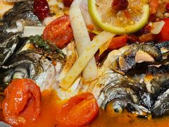 -令狐冲·炭烤活鱼(宝龙店)