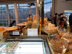 面包甜点陈列柜-西村叔叔的店·面包·甜品·蛋糕(清河万象汇店)