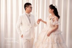 -蒙娜丽莎婚纱摄影(南门店)